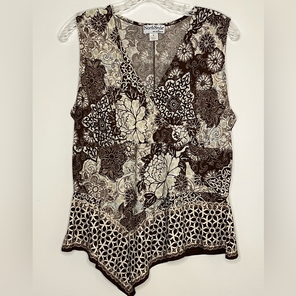 North Style Top